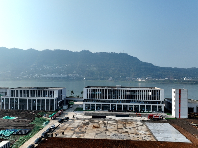 1735632626274112.jpg 宜宾危险化学品救援基地暨实训基地项目正式交付使用.JPG