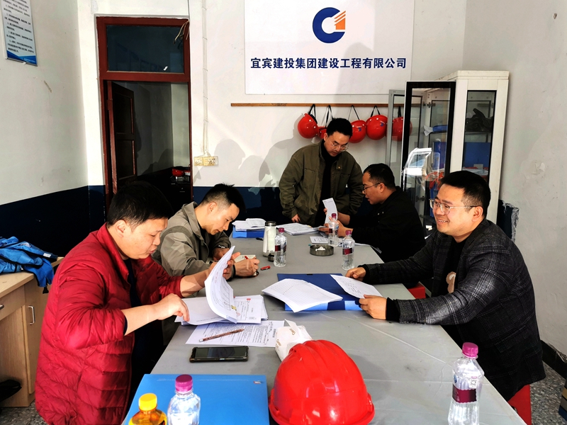 1743146619108338.jpg 建投建工开展一季度在建项目综合考核 聚力攻坚助推项目建设提质增效 (4).jpg